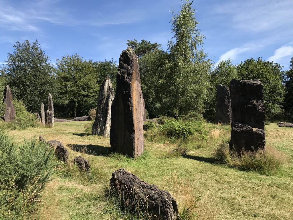 Page Patrimoine-Menhirs de Monteneuf